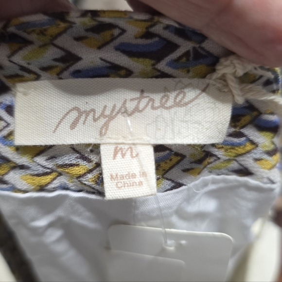 Mystree Blue and Cream Patterned Maxi Skirt Size Medium - Picture 4 of 7